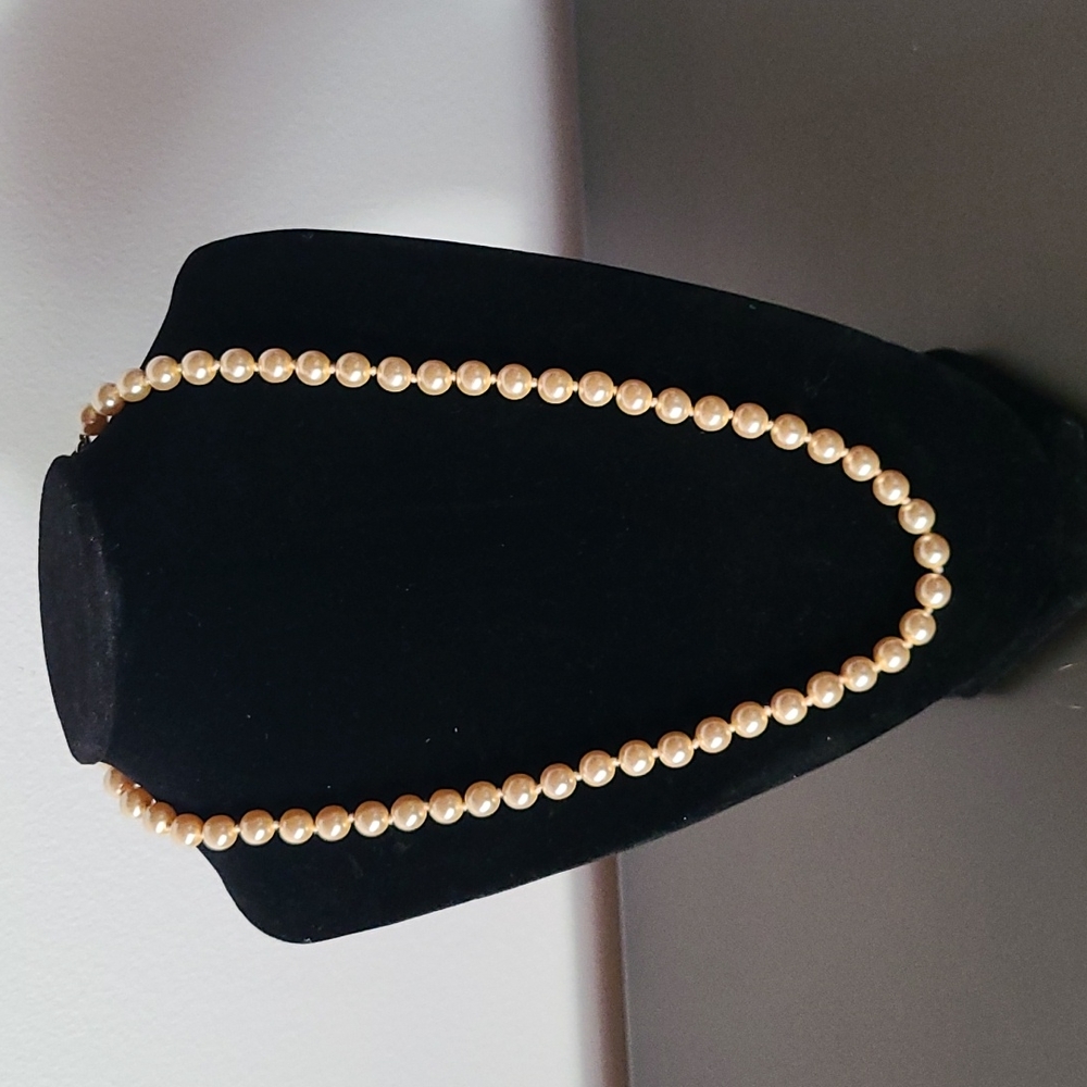 EUC Erwin Pearl necklace 20" champagne colored With Bag